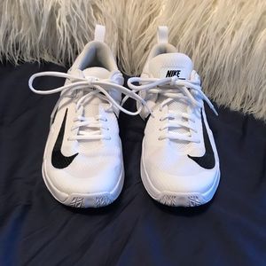 Nike volleyball court shoes